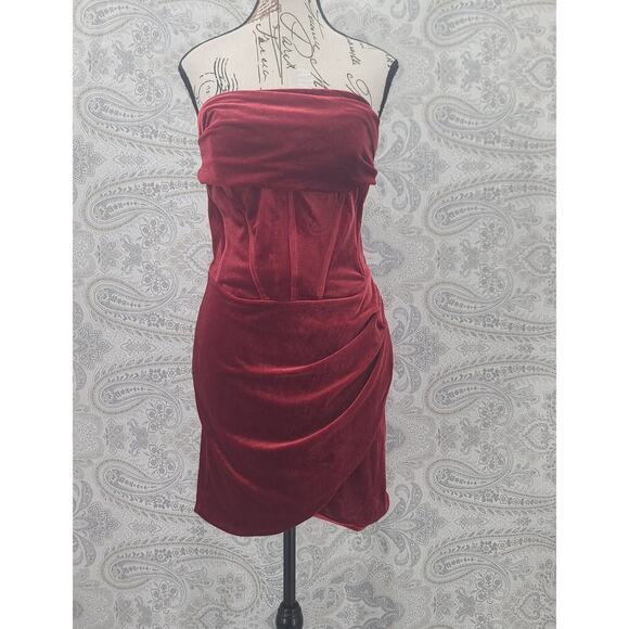 Bardot Claudette Mini Dress Deep Red Velvet Lolita Gothiclolita Holiday Party - Picture 4 of 13